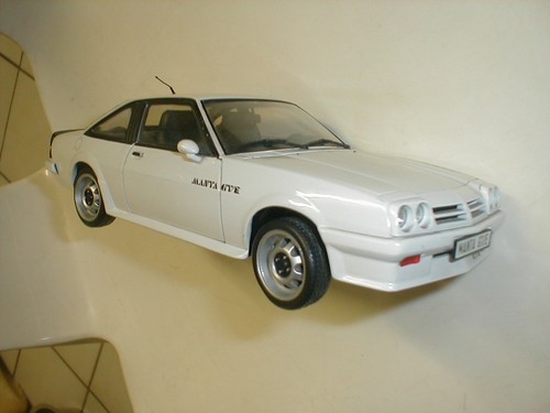 Opel manta revell 18 ag - manta,