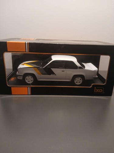 Ixo opel ascona 400 - ixo,