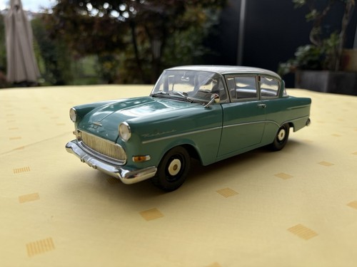 Modellautos minichamps - 1:18,