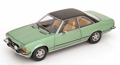 Touring opel commodore b - 1:18,