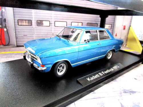 Opel kadett stufenheck - kadett, b